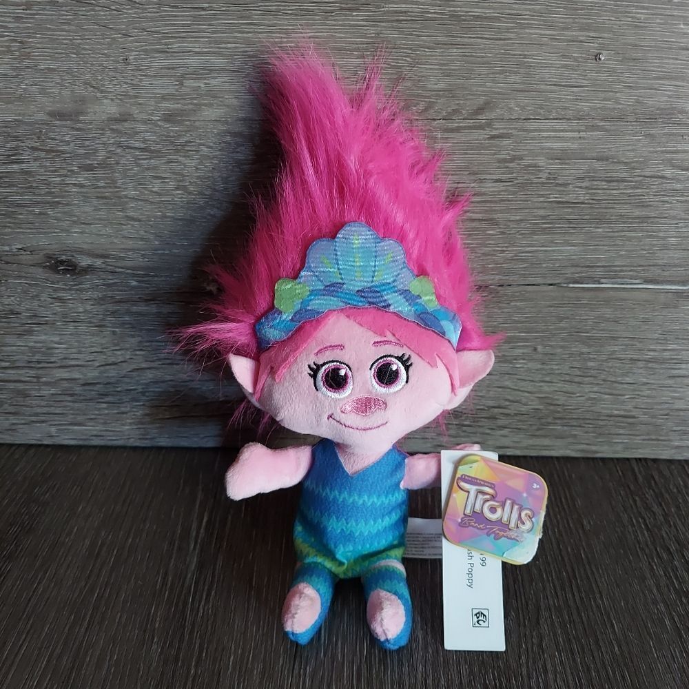 NEW Dreamworks Trolls Band Together Plush Poppy Doll